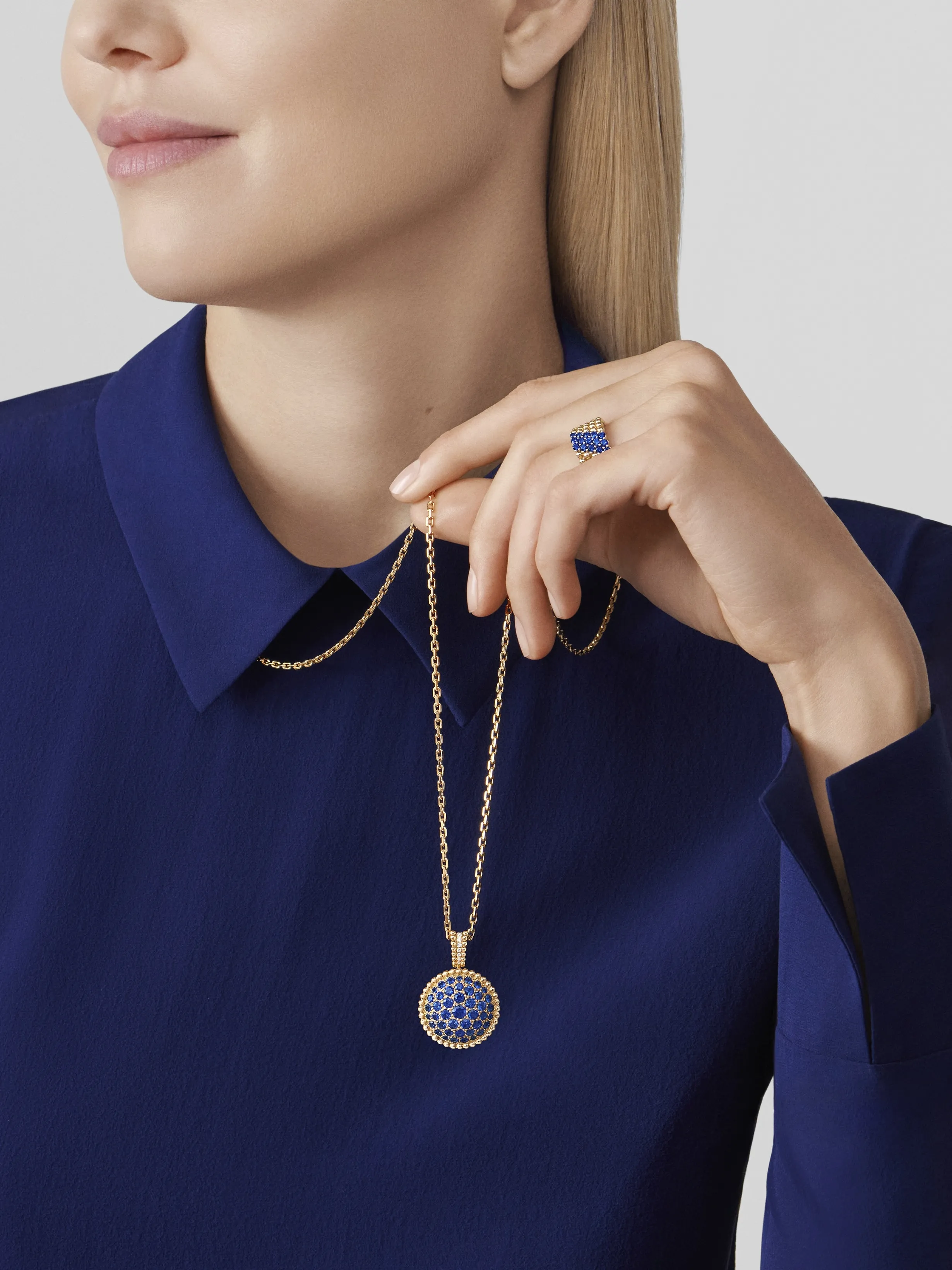 Perlée couleurs ring, 5 rows yellow gold, Sapphire