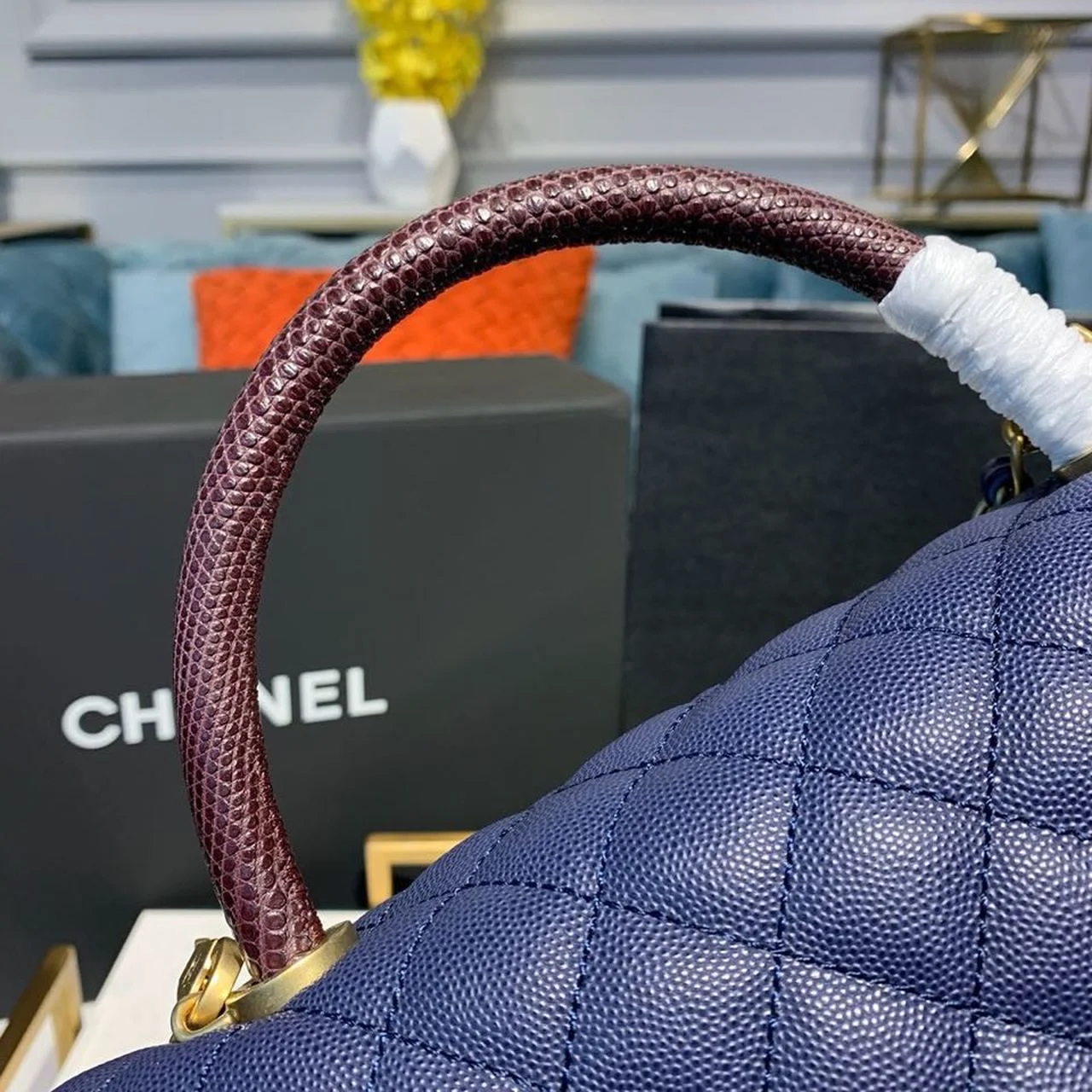Chanel Large Flap Bag With Top Handle Blue For Women, Women’s Handbags, Shoulder And Crossbody Bags 11in/28cm A92991