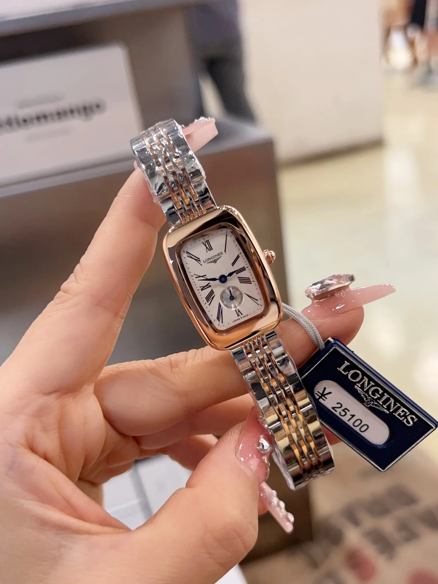 LONG new arrival women watches