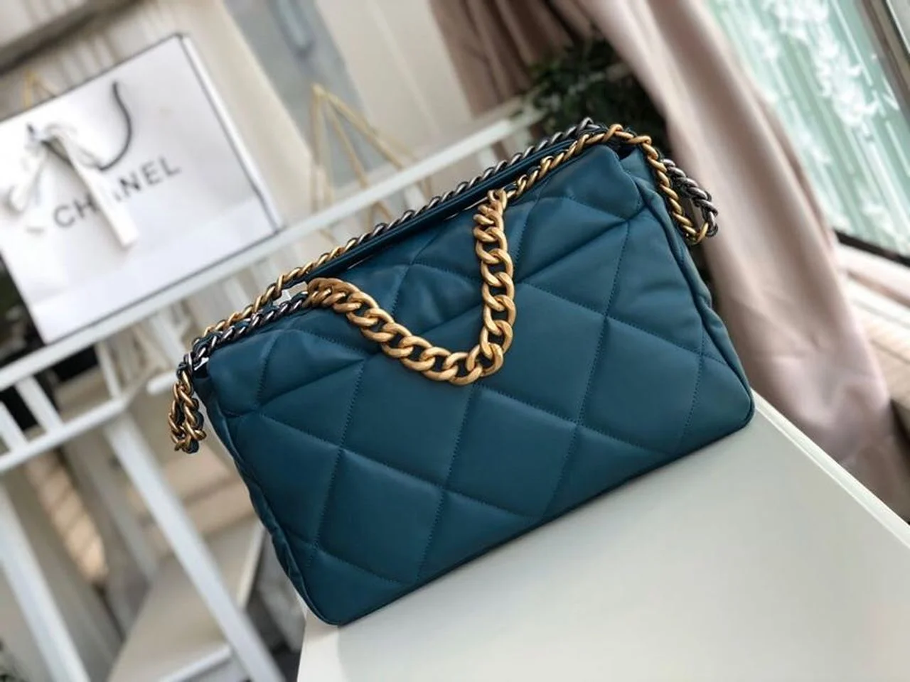 Chanel 19 Maxi Handbag Teal For Women, Women’s Bags, Shoulder And Crossbody Bags 14in/36cm AS1162