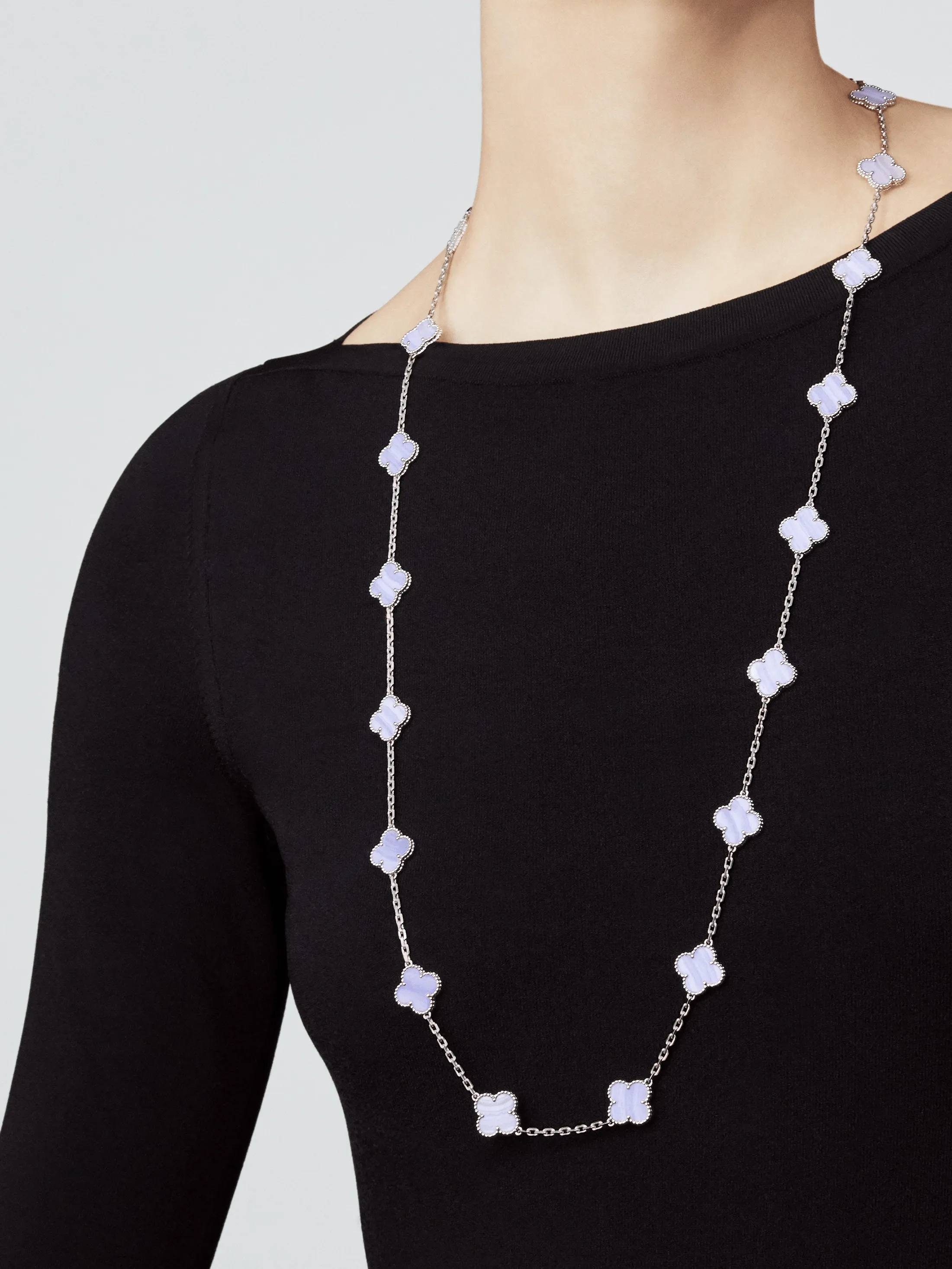 Van Cleef&Arpels Vintage Alhambra long necklace