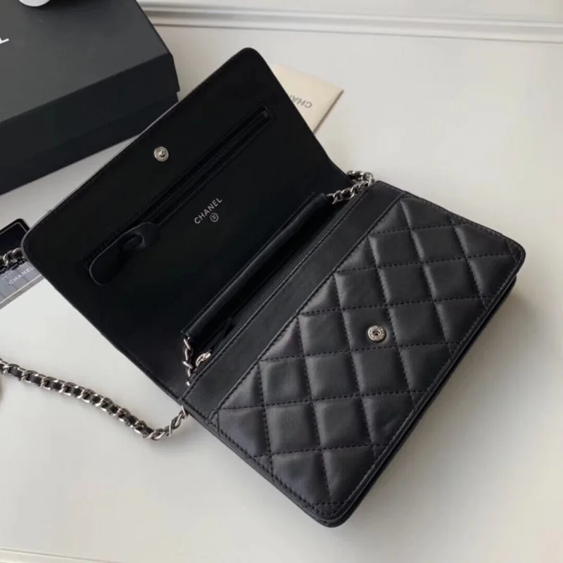 Chanel Class-Lambskin Wallet On Chain W-Ap0250