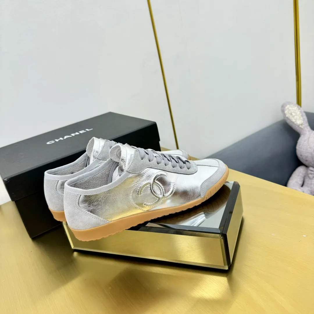 Cc new arrival women sneakers silver and gold shoes