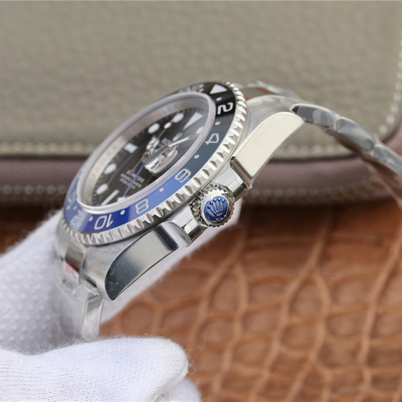 GMT-Master II Batman Oyster 40mm