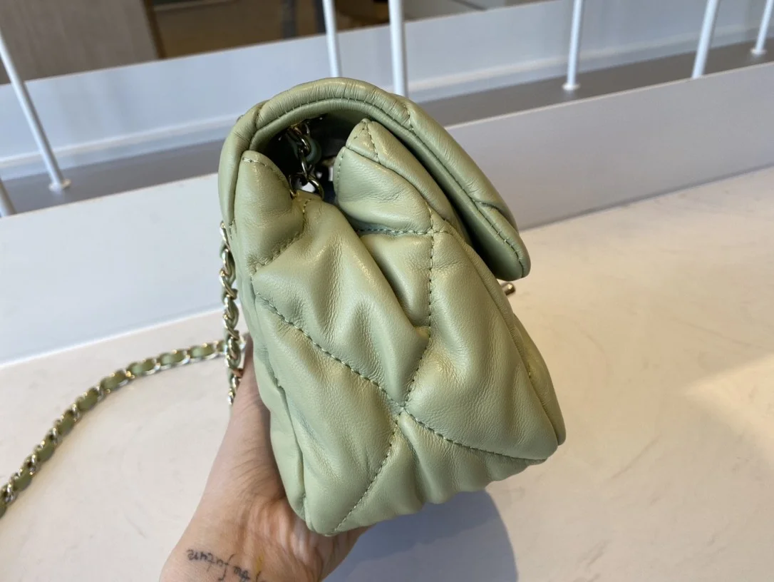 Chanel Small Flap Bag Gold Hardware Green For Women, Women’s Handbags, Shoulder Bags 7.5in/19cm AS2232