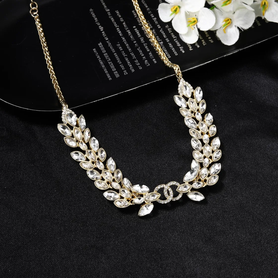 CC Necklace 0016
