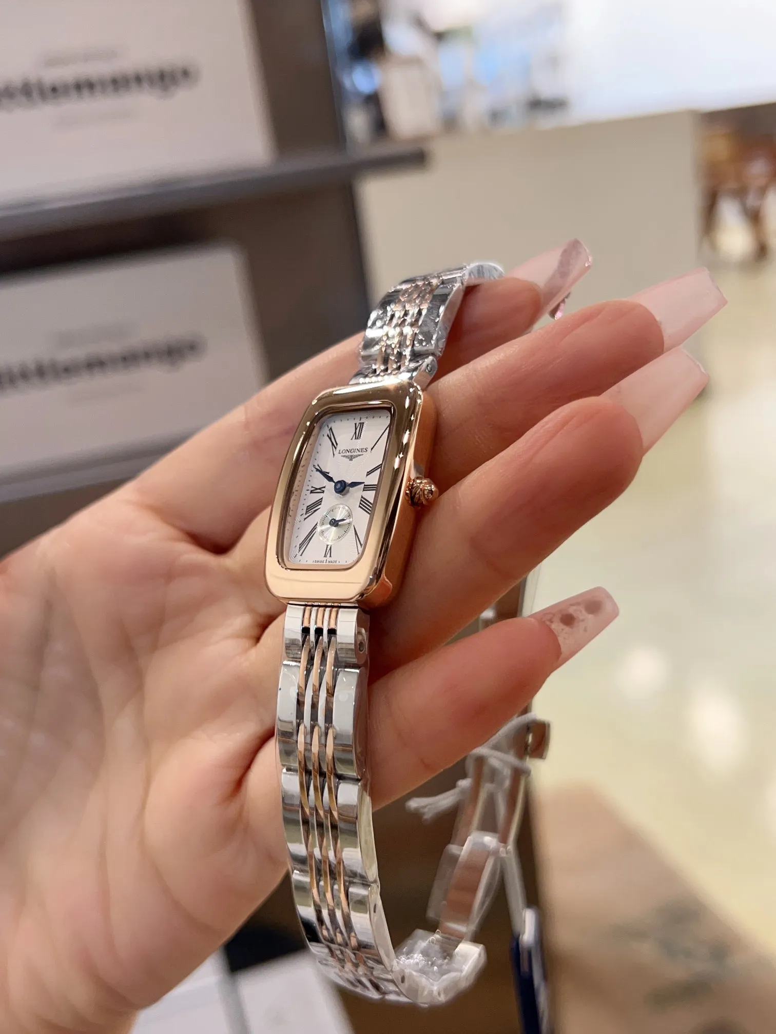 LONG new arrival women watches