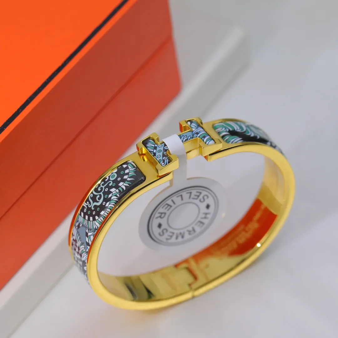HE bracelet 7