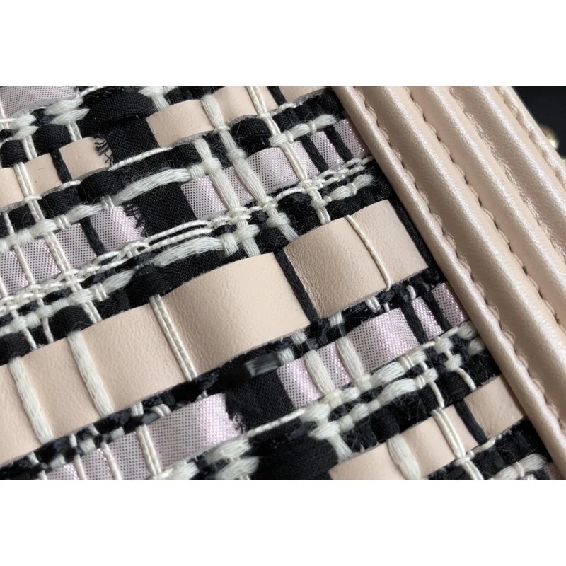 Chanel Boy Chanel Handbag As0130