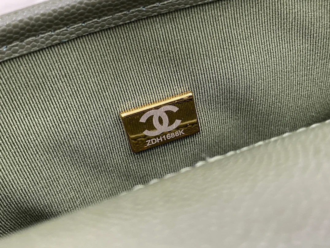 Chanel 22K Flap Bag Dark Green For Women, Women’s Bags 8.1in/20.5cm