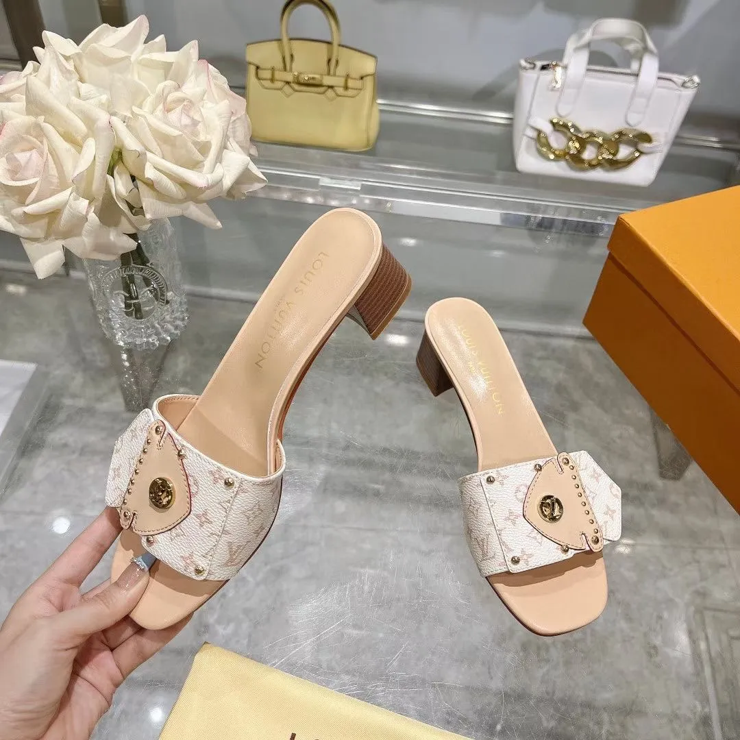Louis 2024 new arrival women slippers 01
