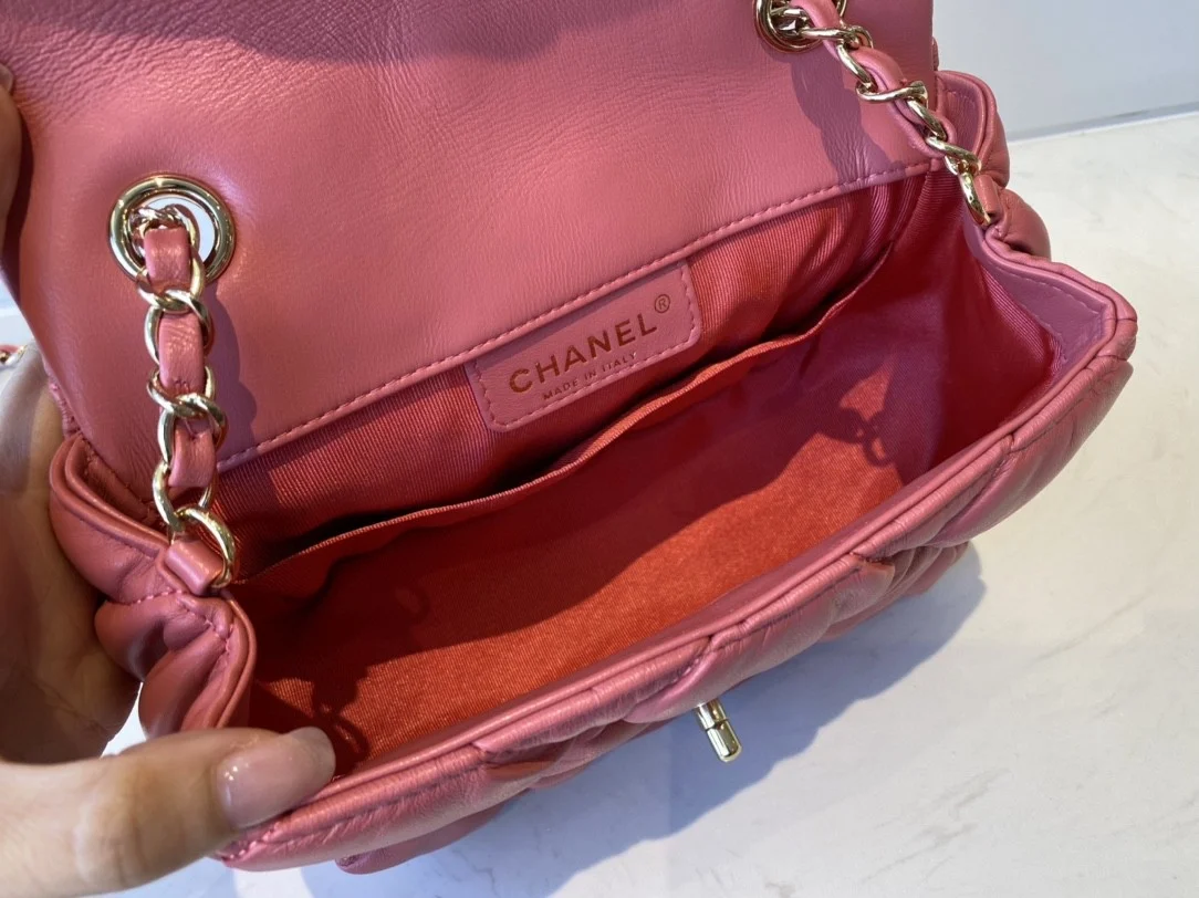 Chanel Small Flap Bag Gold Hardware Pink For Women, Women’s Handbags, Shoulder Bags 7.5in/19cm AS2232