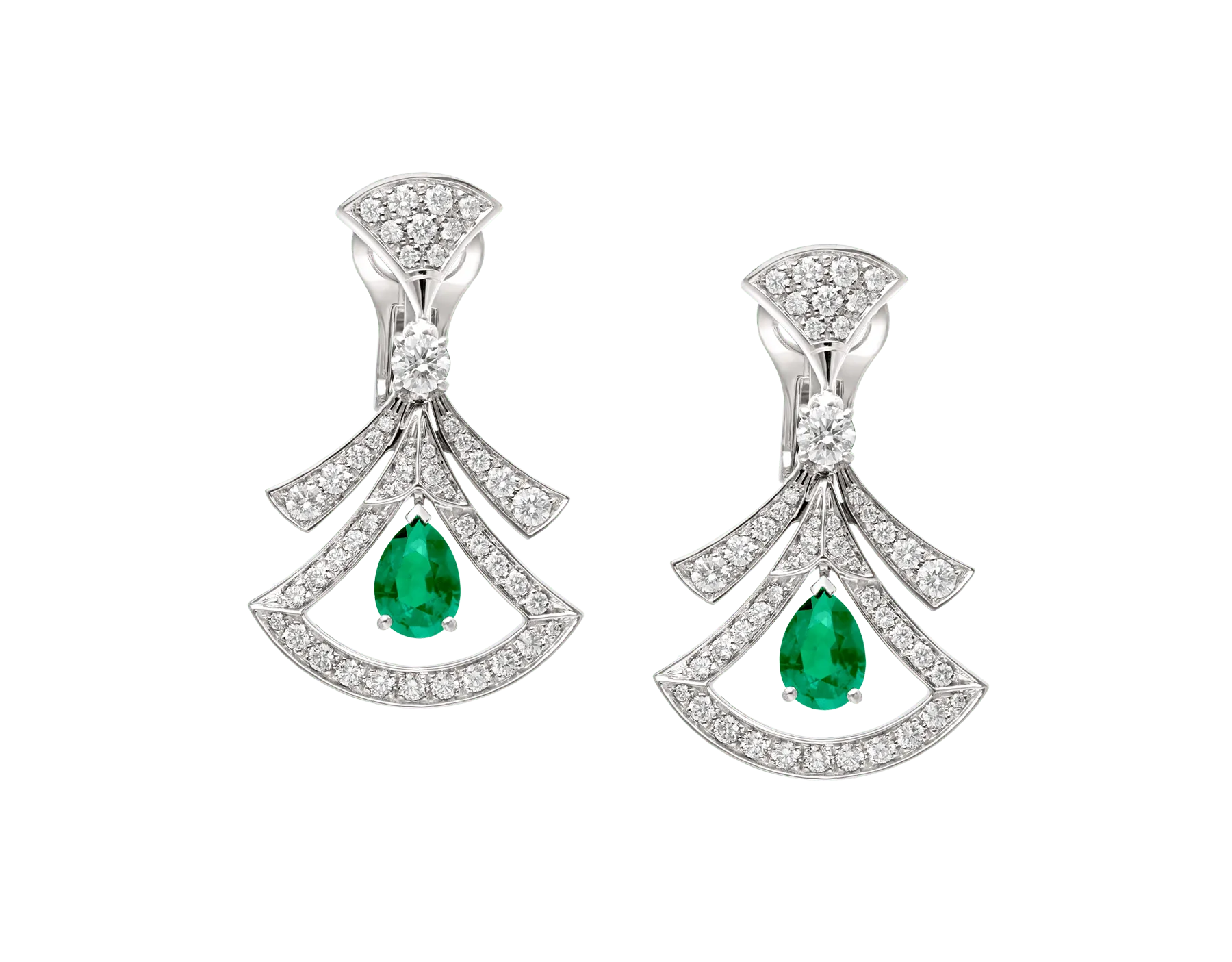 Bob-Divas'Dream chanel earrings
