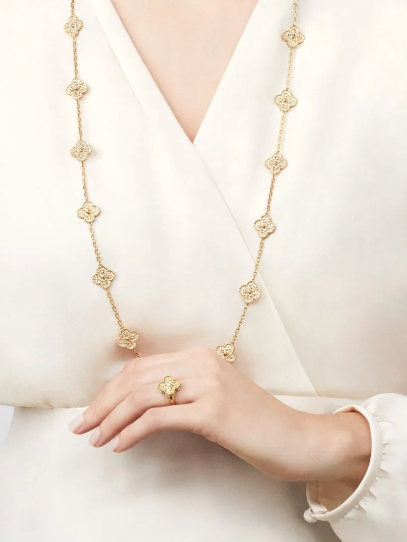 Van Cleef&Arpels Vintage Alhambra long necklace