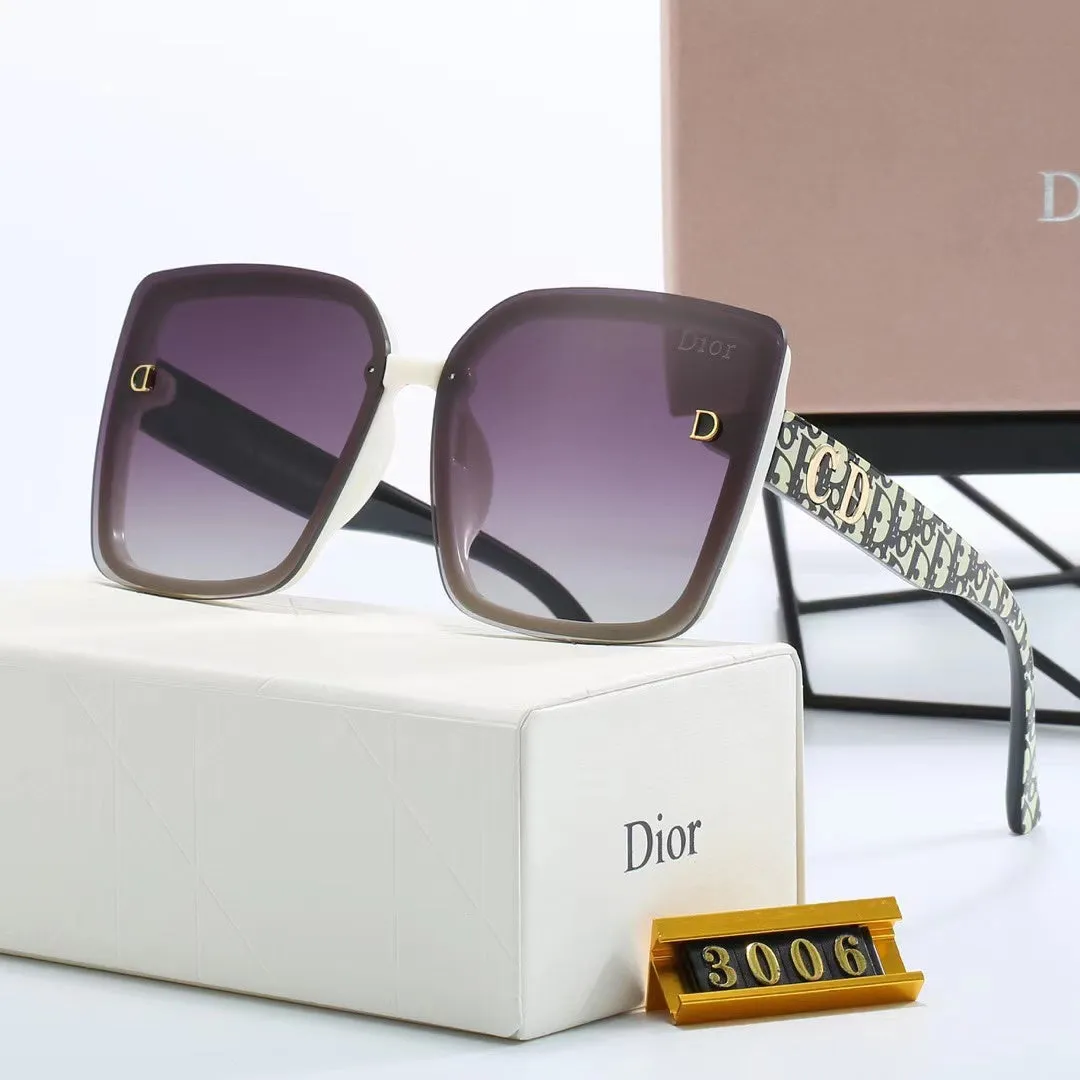 4-color fashionable CD letter sunglasses