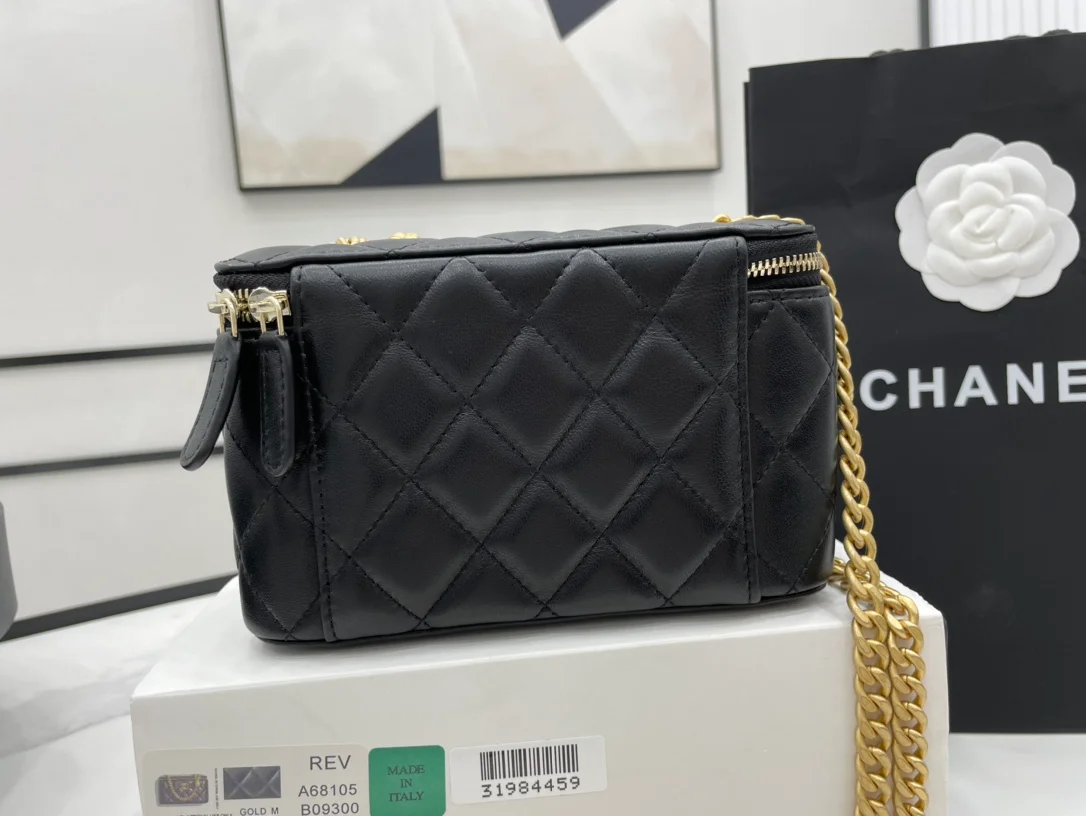 Chanel Small Vanity Case Black With Gold Zipper For Women, Women’s Bags 5.9in/15cm