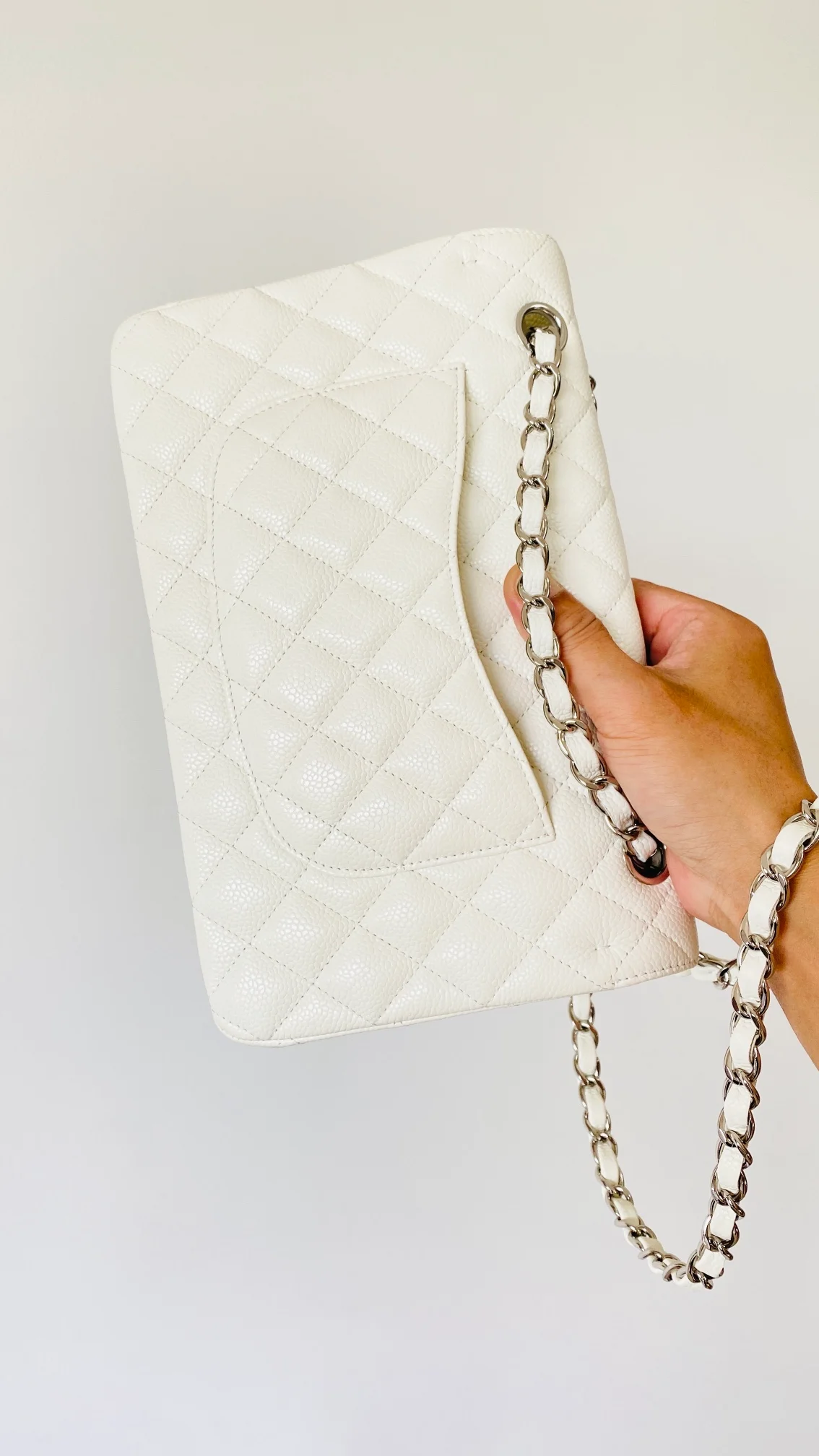 Chanel Small Classic Handbag White For Women, Women’s Bags 9.1in/23cm