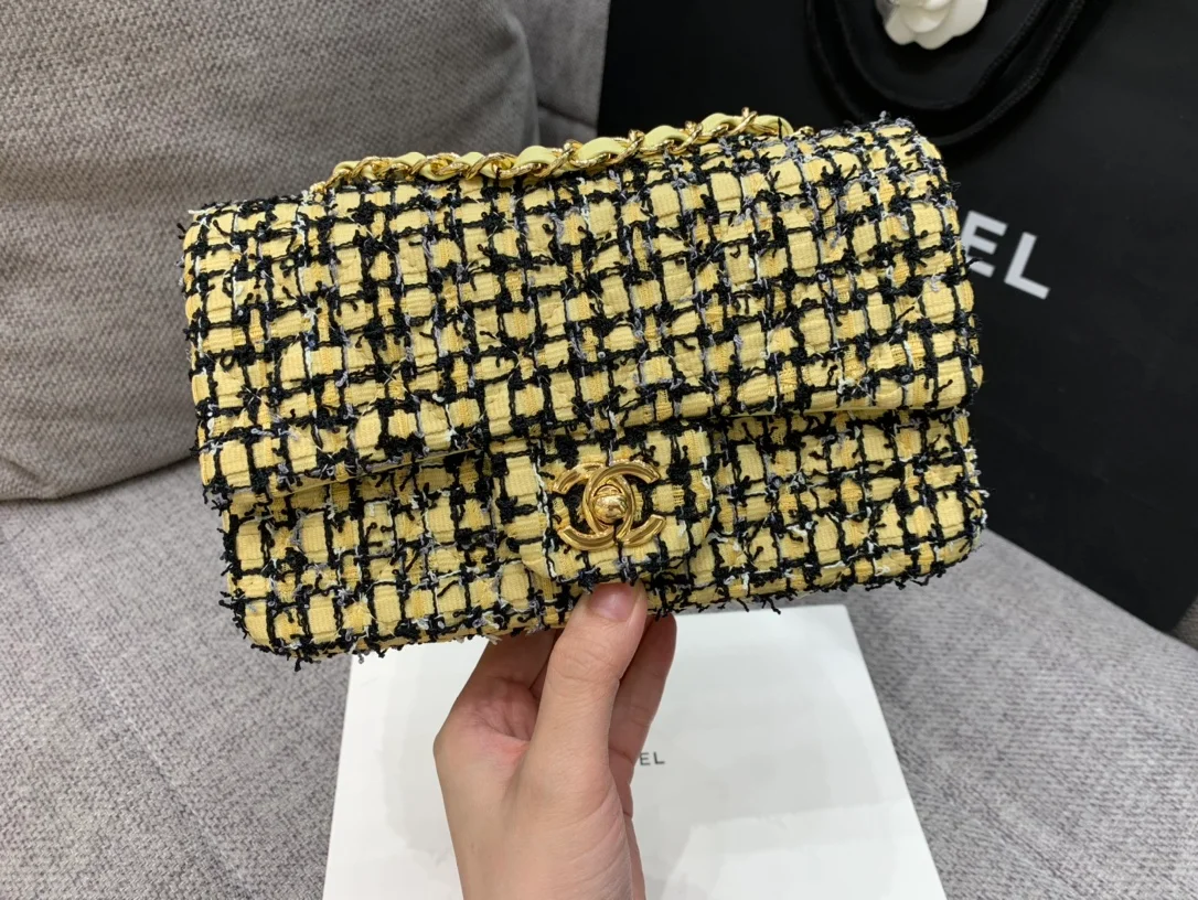 Chanel Mini Yellow Tweed Flap Bag For Women 20cm/7.5in