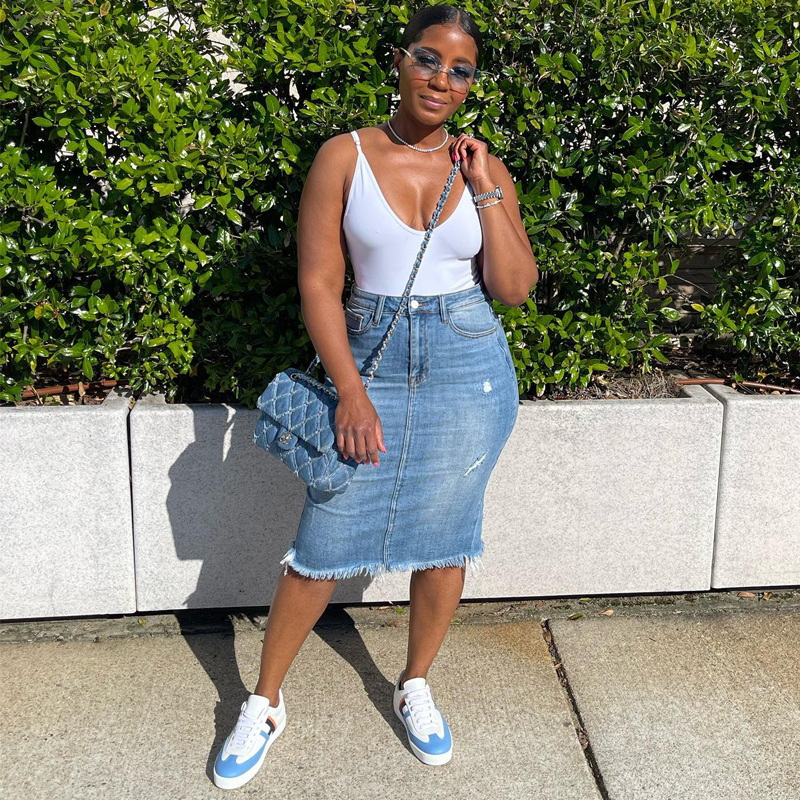 Denim matted buttock wrap A-line skirt