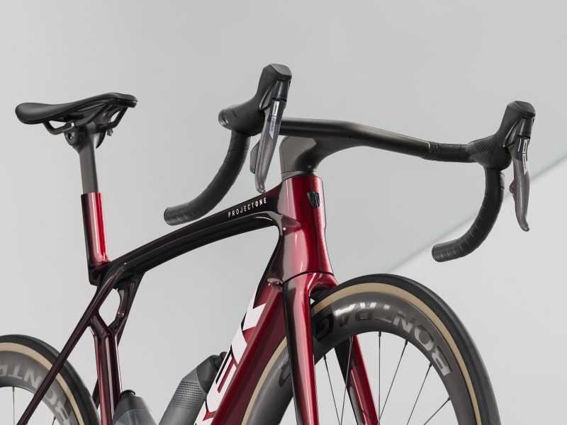 Madone SLR 7 AXS Gen 8