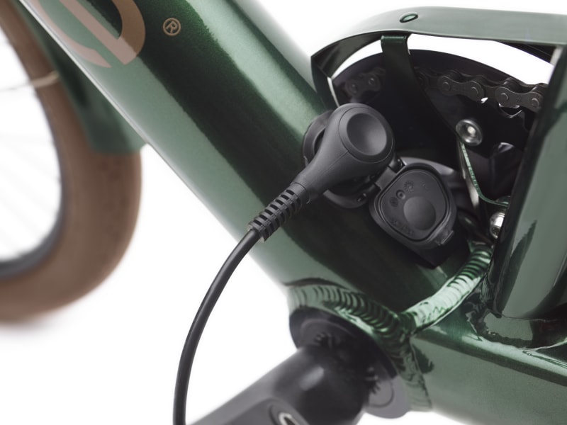 Townie Go! 7D EQ Step-Over