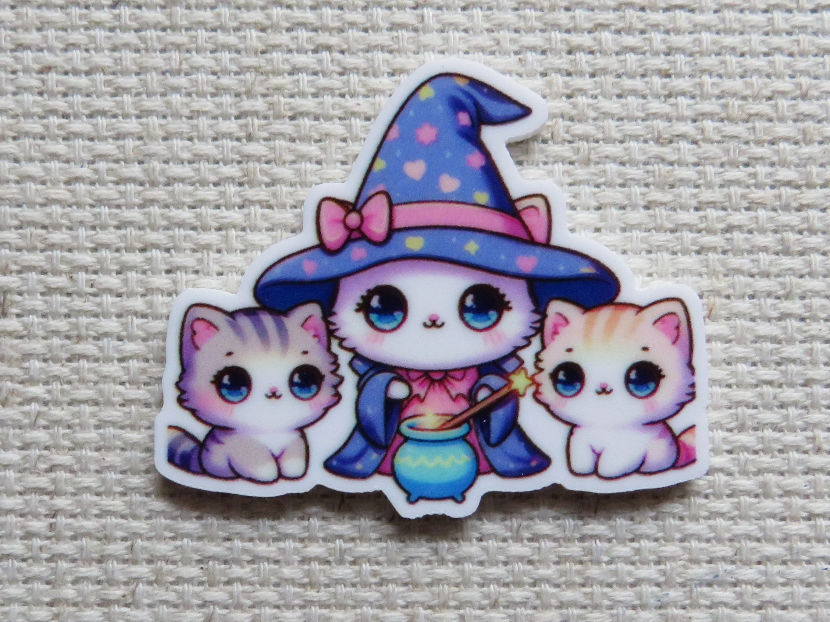 Momma Witch Cat with her Kittens Needle Minder, Cover Minder, Magnet