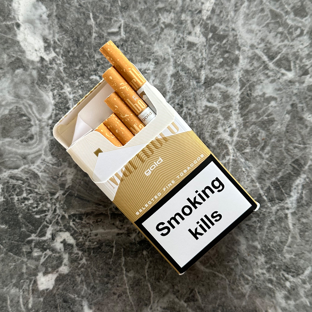 Marlboro Gold（1 Carton）