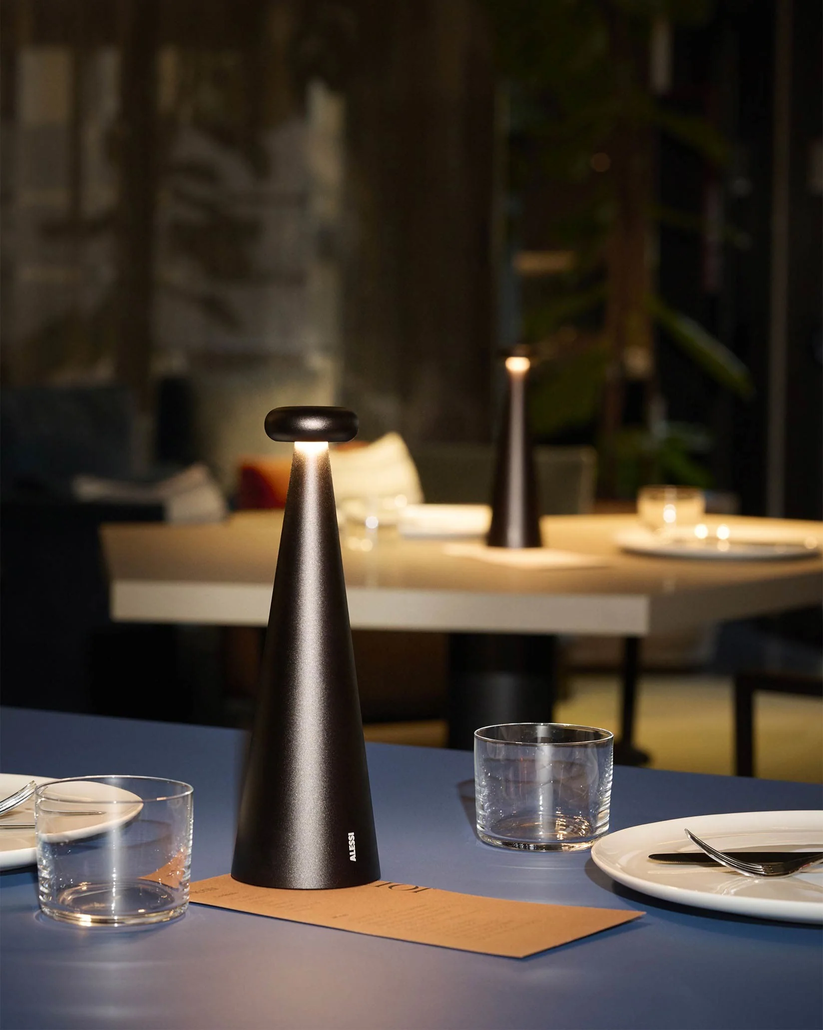 Bedin Table lamp Design Alessandro Stabile