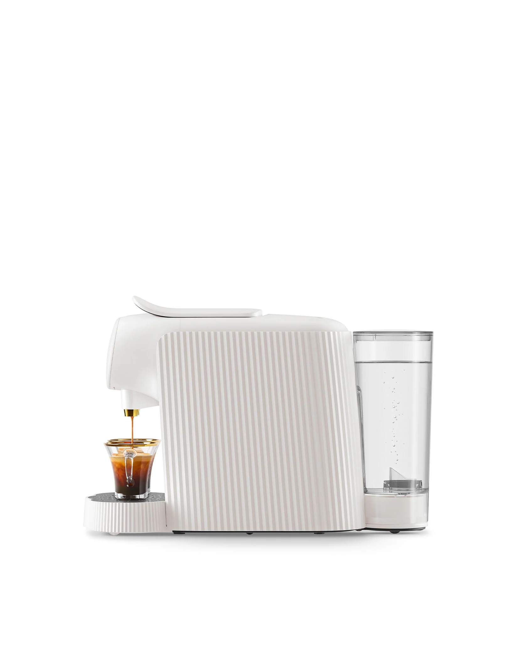 Plissé Portioned capsule coffee machine. European plug. Design Michele De Lucchi