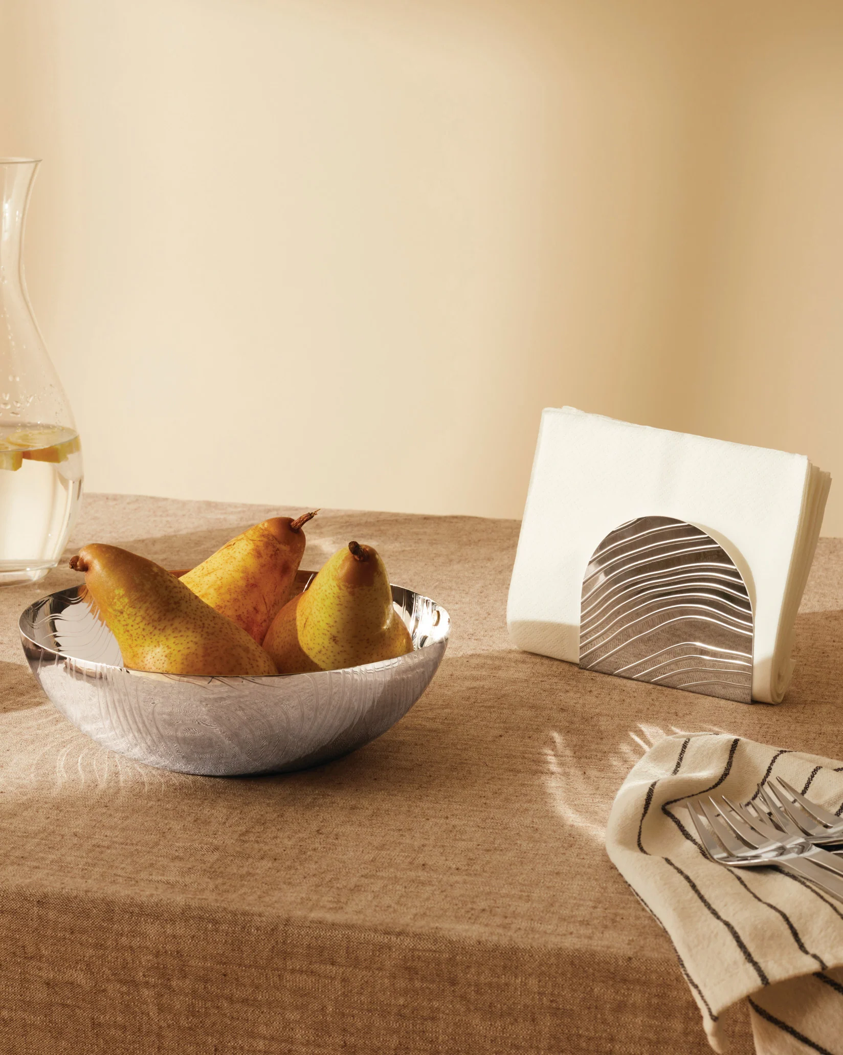 Veneer Napkin holder Design Patricia Urquiola