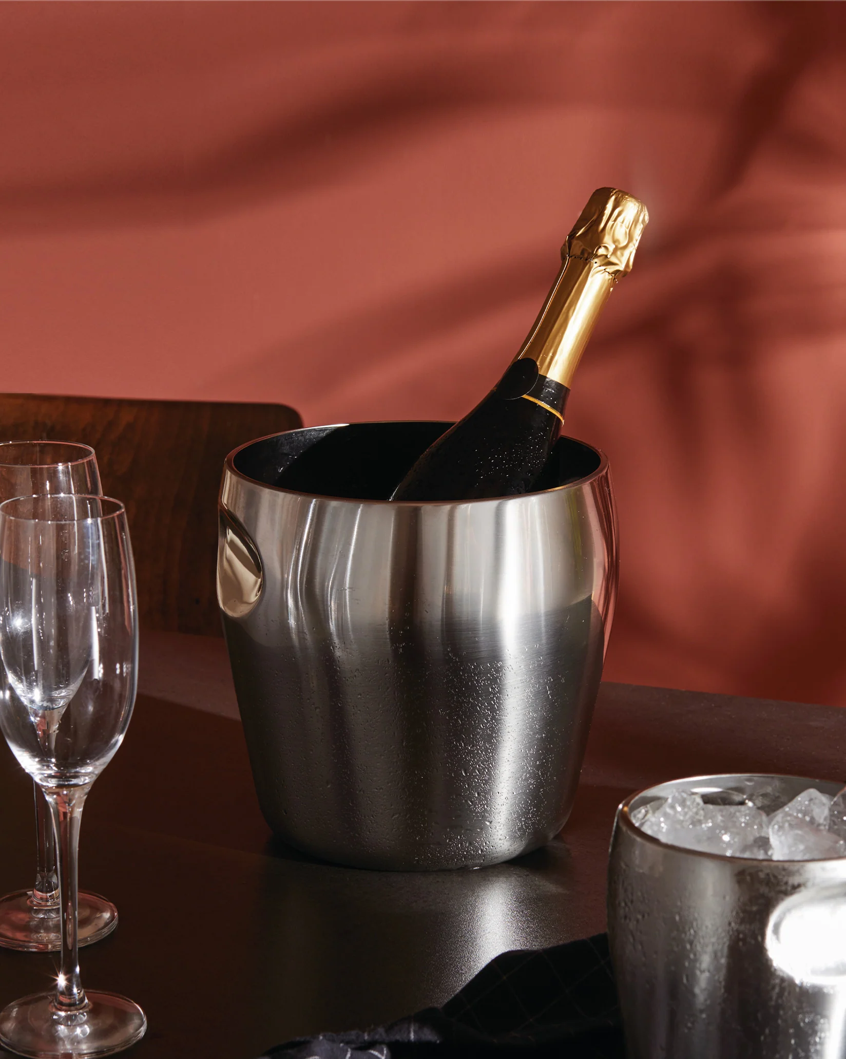 872 Wine cooler Design Carlo Mazzeri, Luigi Massoni