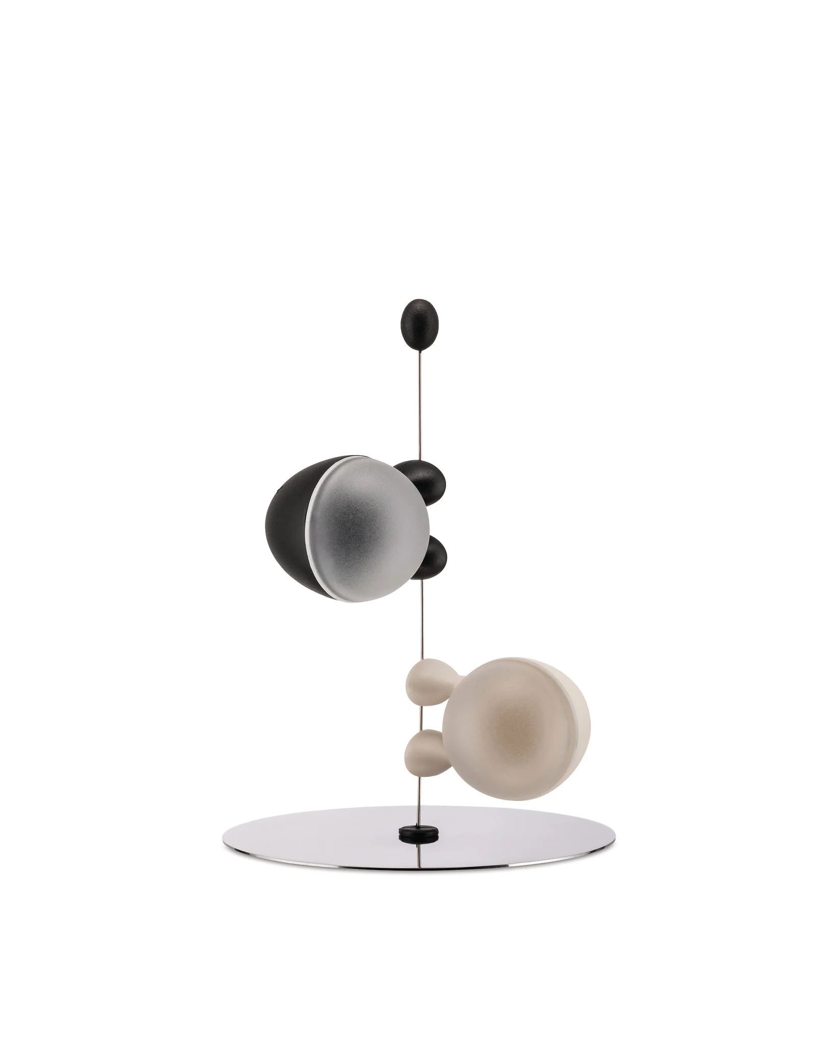 Lilliput Salt and pepper set Design Stefano Giovannoni