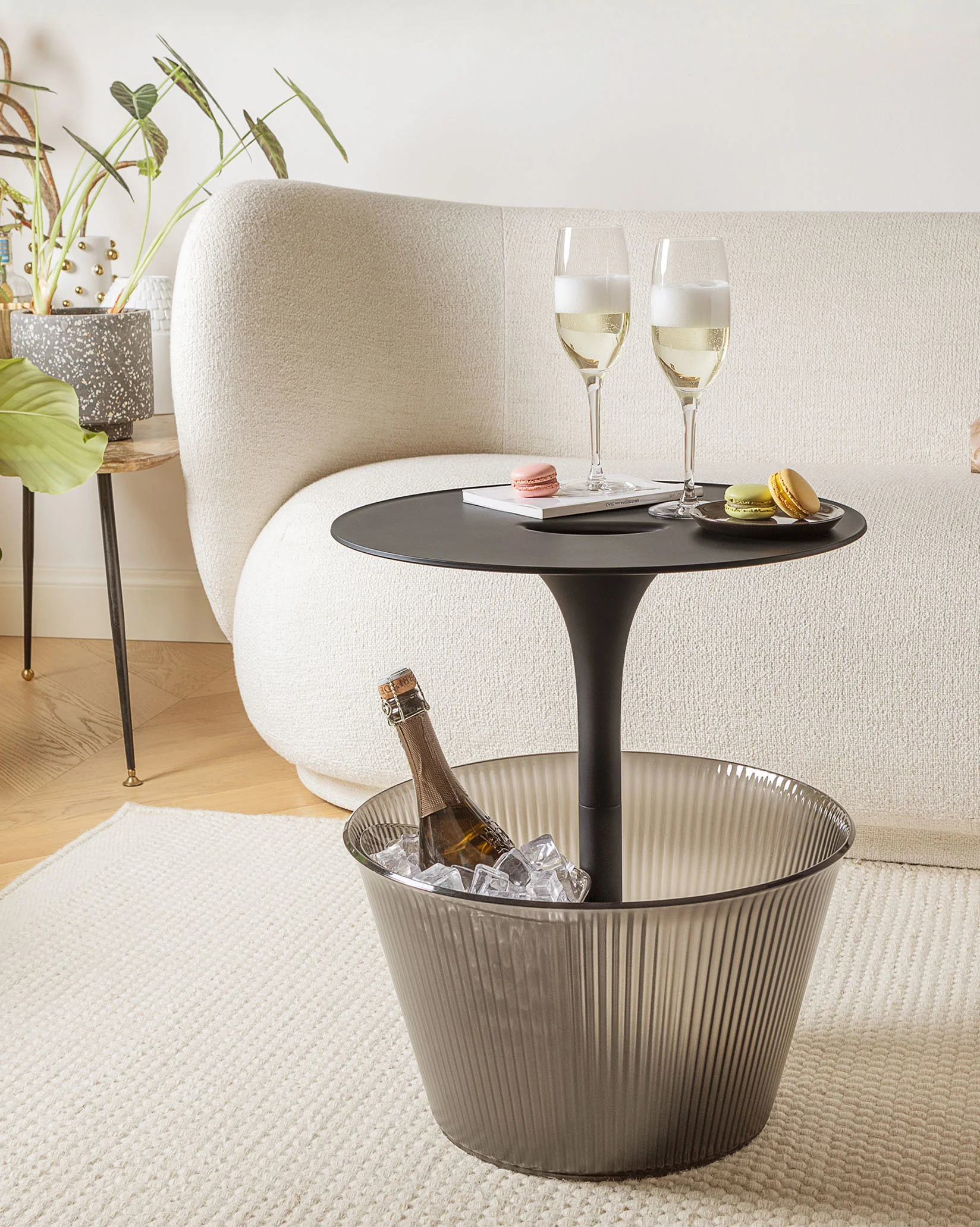 Pick-Up Multi-purpose side table with container for bottles. Design Jakob Wagner