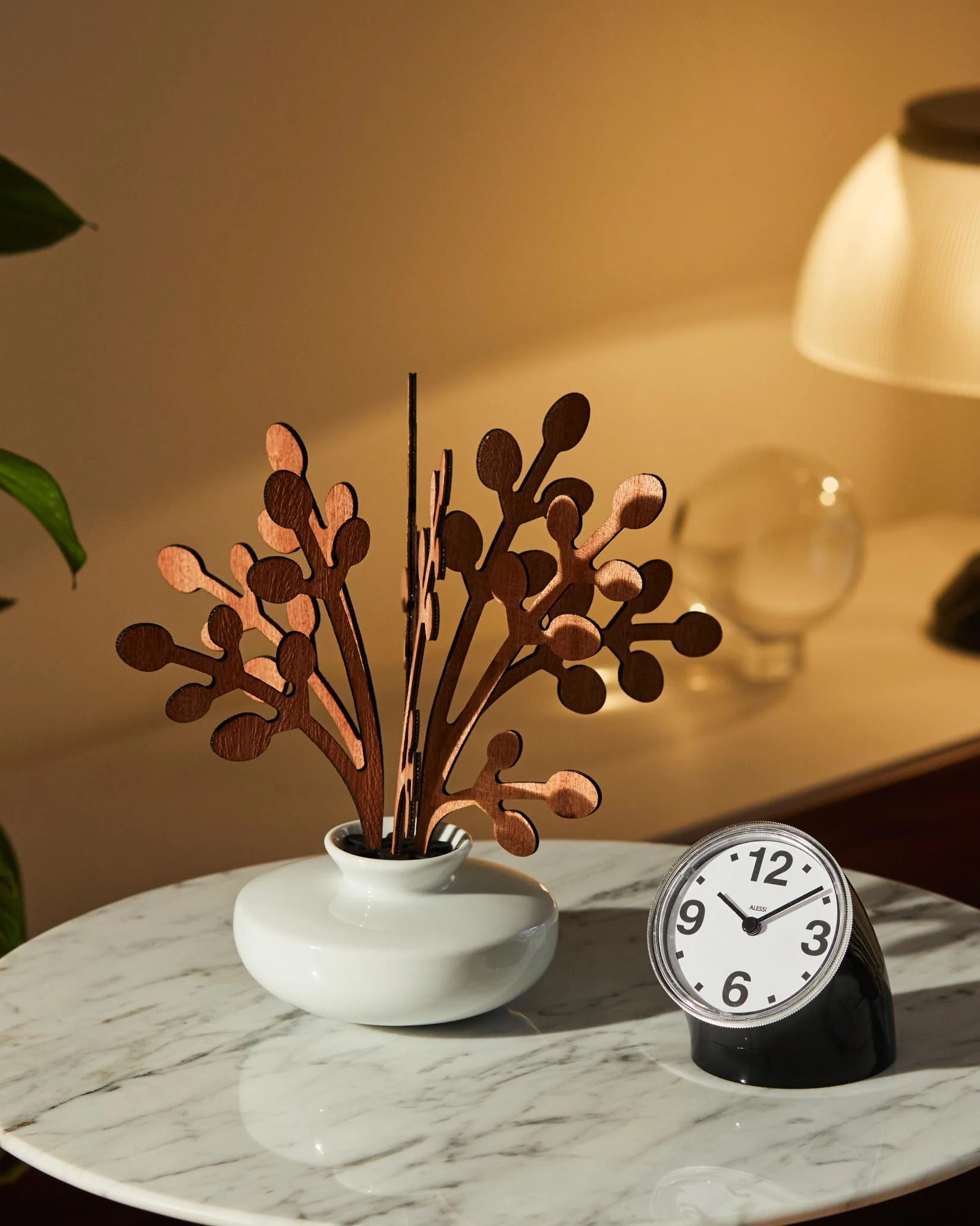 The Five Seasons Leaf fragrance diffuser. Brrr Design Marcel Wanders
