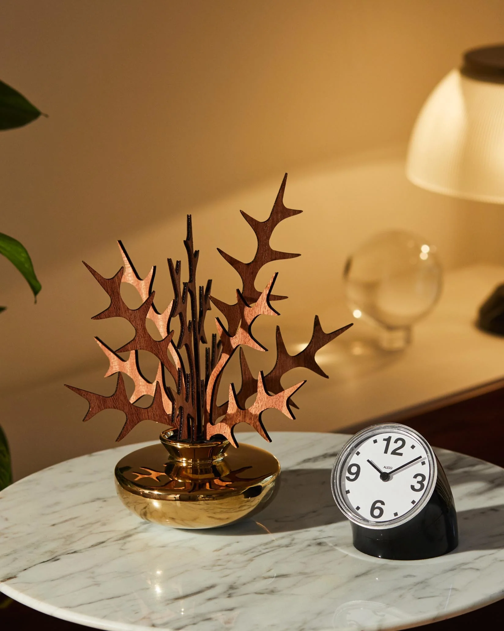 The Five Seasons Fragrance diffuser leaves. Ohhh Design Marcel Wanders