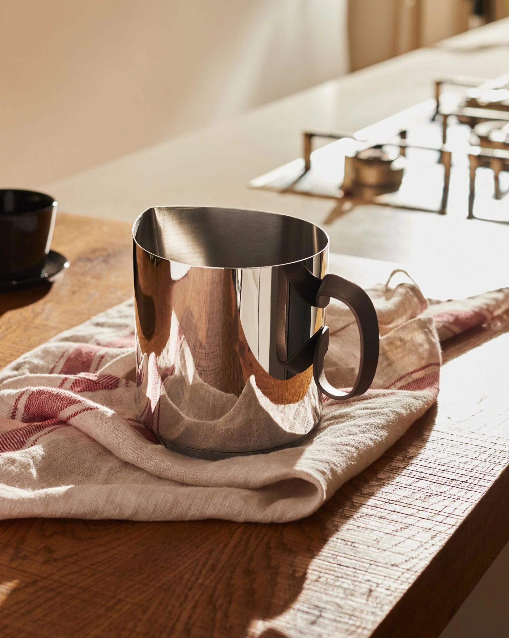 Edo Milk boiler Design Patricia Urquiola