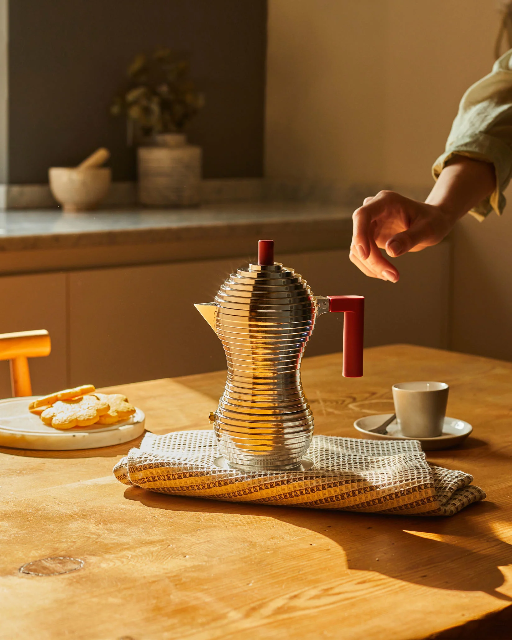 Pulcina Espresso coffee maker Design Michele De Lucchi