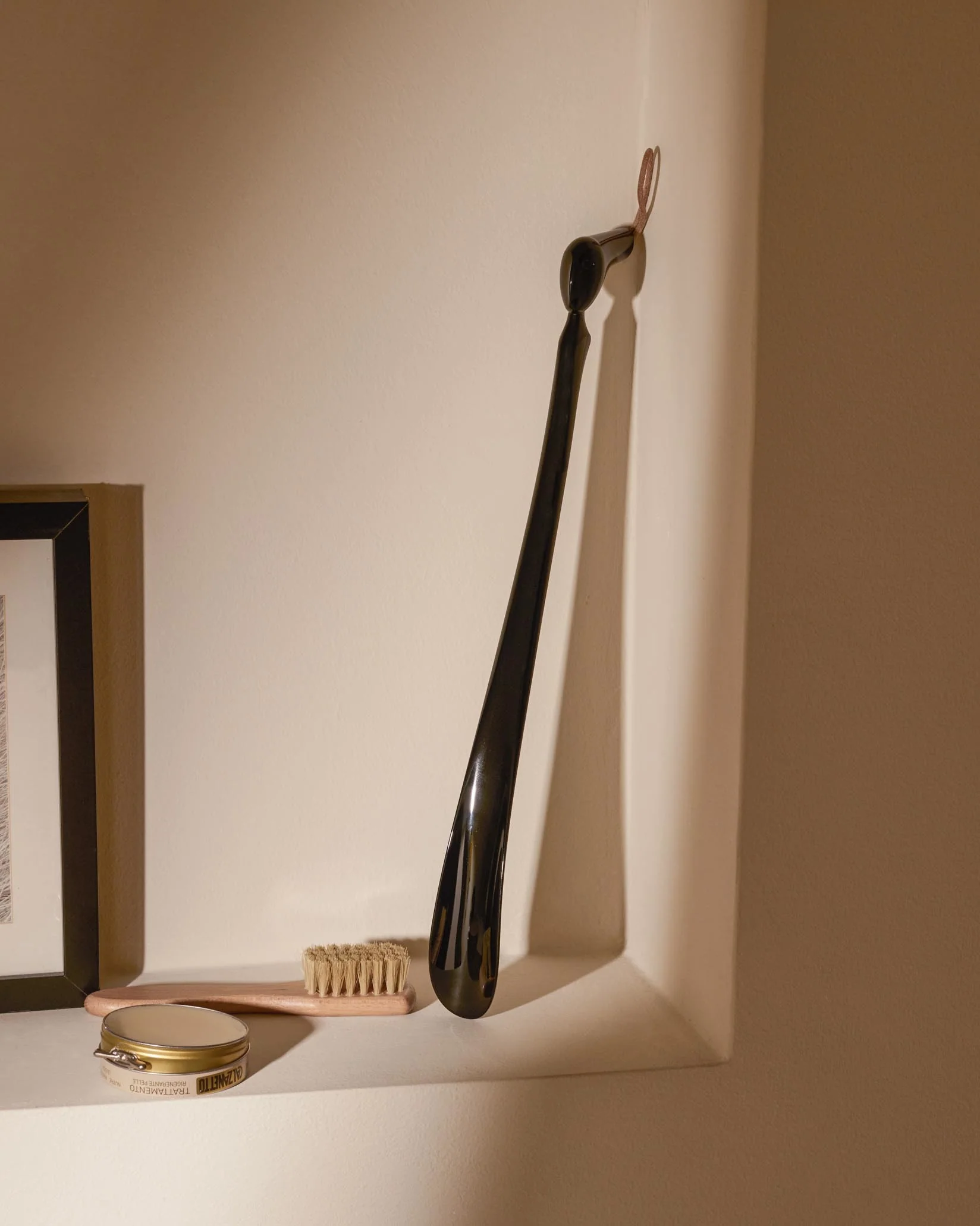 Germano Shoehorn Design Harry & Camila