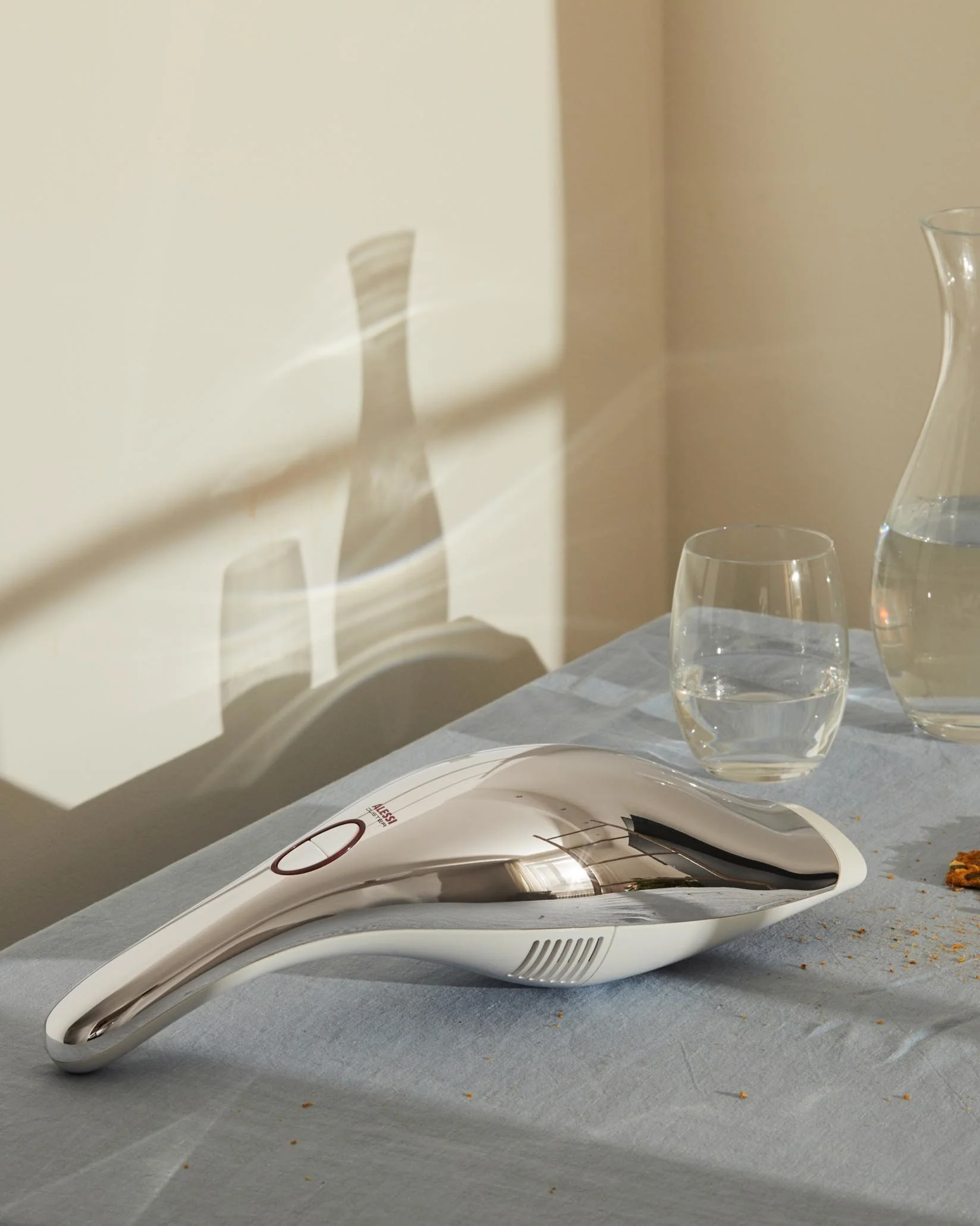 SG67 Handheld vacuum cleaner. European plug Design Stefano Giovannoni