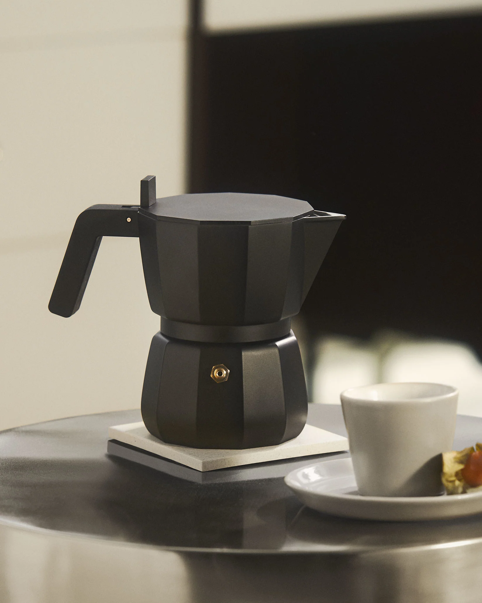Moka Espresso coffee maker Design David Chipperfield