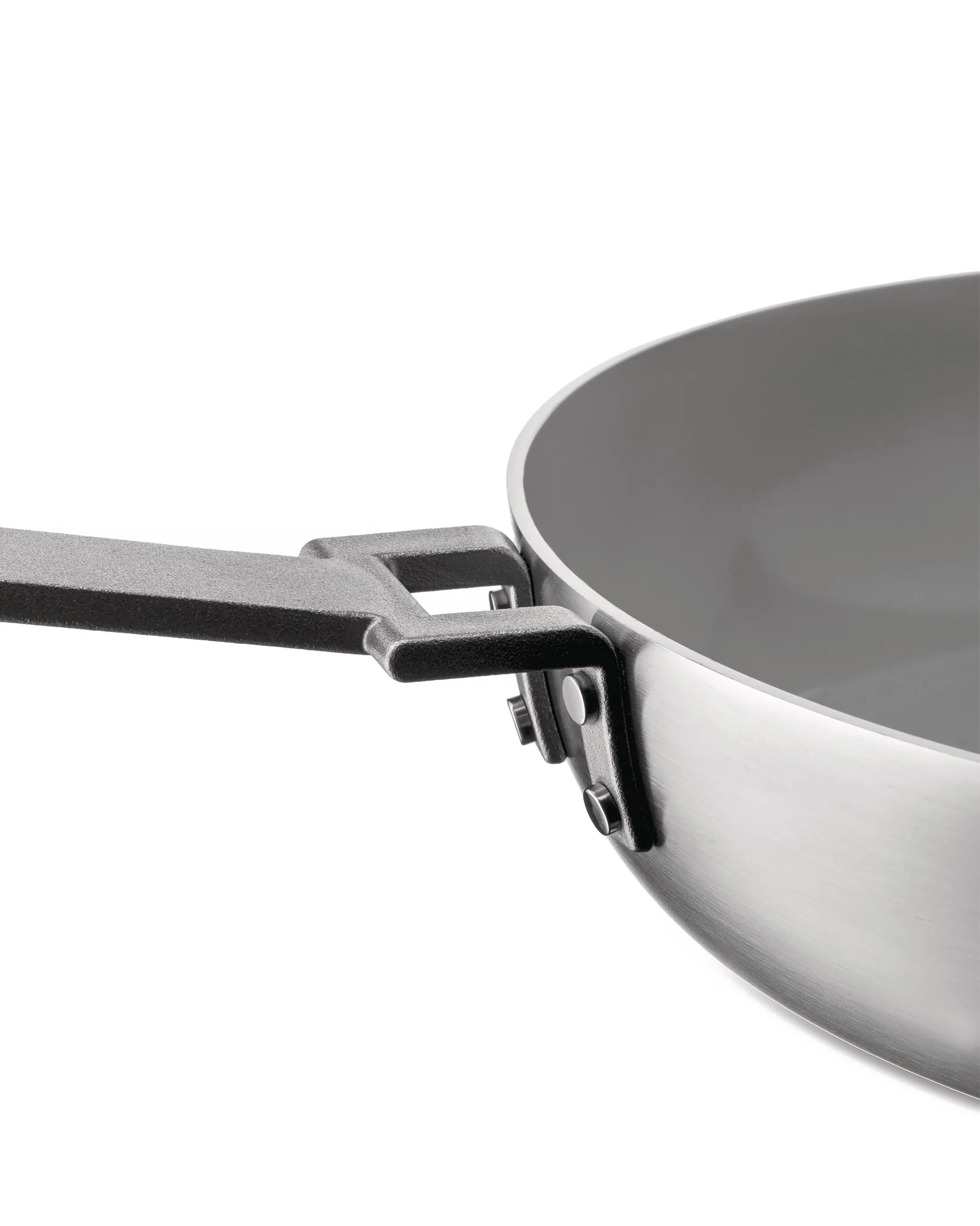 Convivio Frying pan Design David Chipperfield , Consultant Pietro Leemann