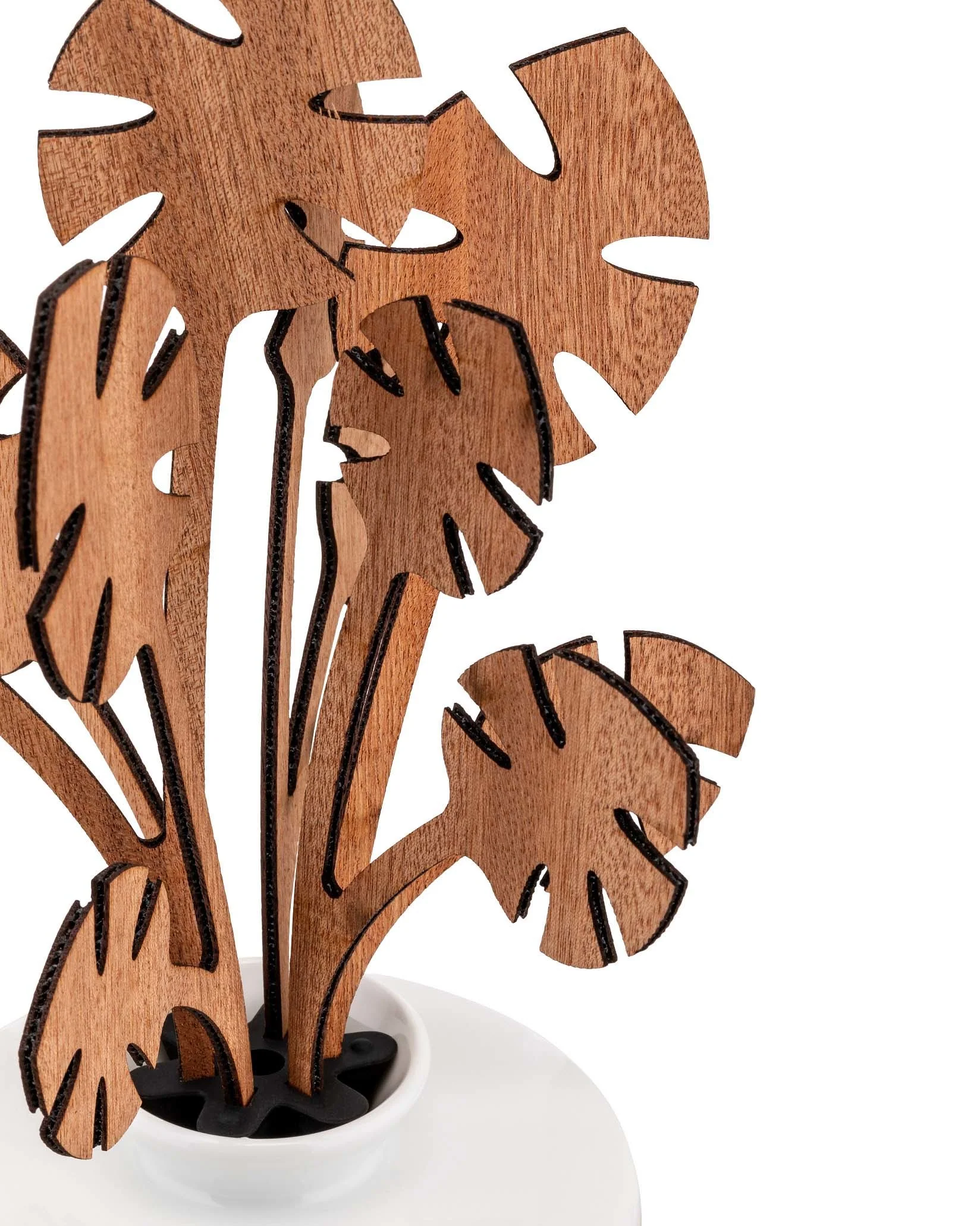 The Five Seasons Leaf fragrance diffuser. Hmm Design Marcel Wanders