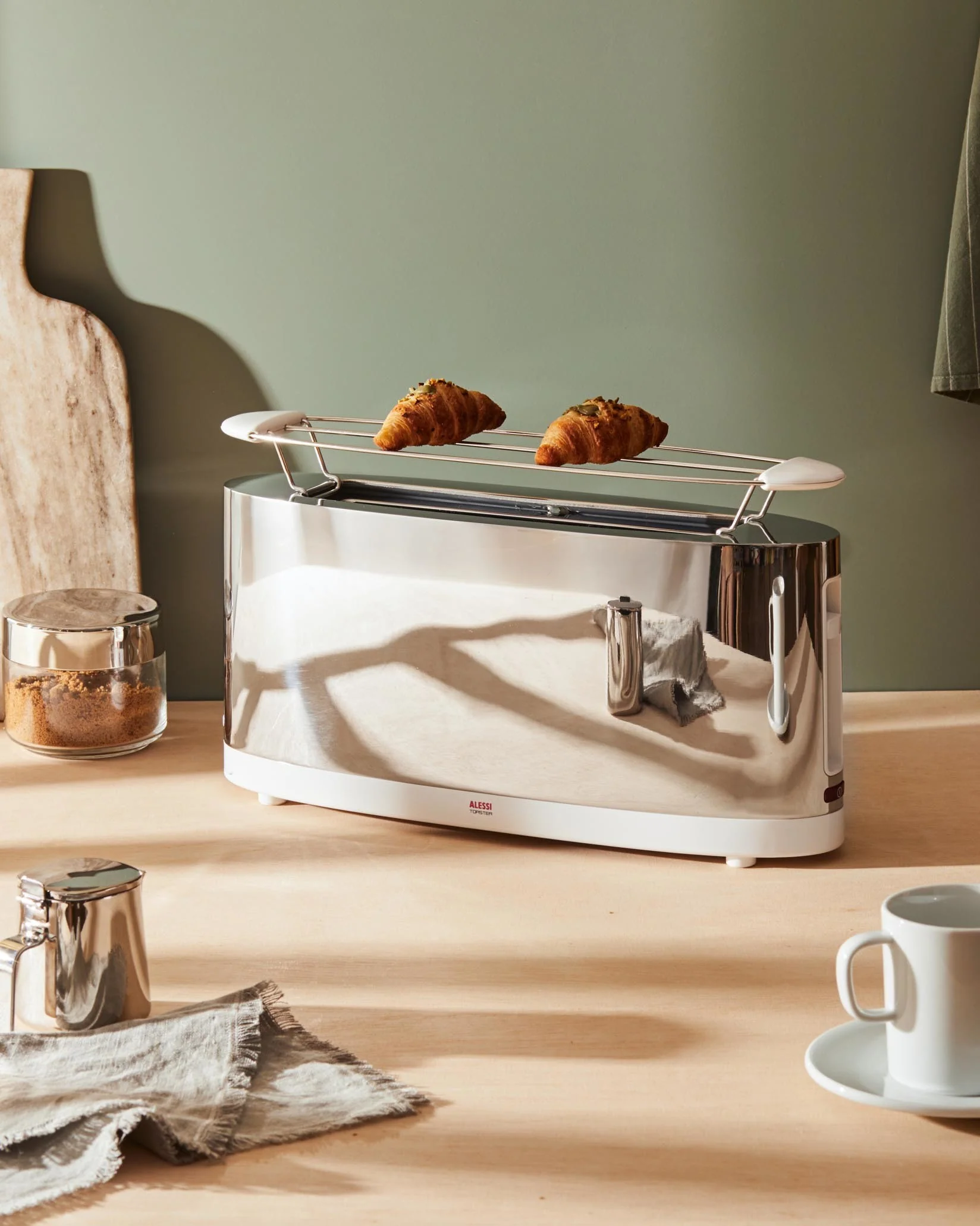 SG68 Toaster with bun warmer Design Stefano Giovannoni