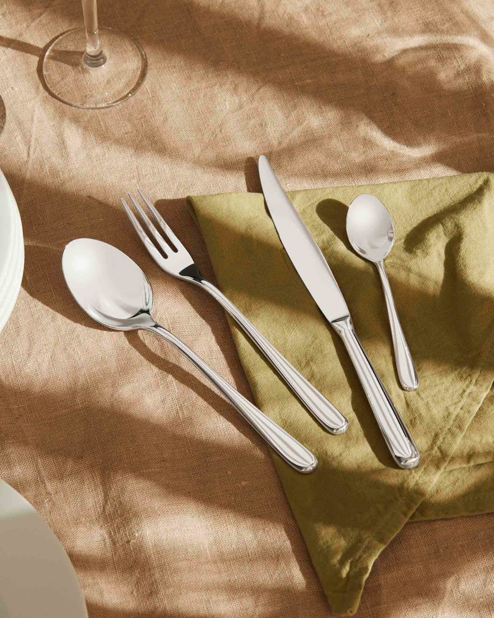Caccia Cutlery set 24 pieces Design Luigi Caccia Dominioni, Livio e Pier Giacomo Castiglioni