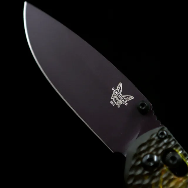 BM Mini 565-PEI Freek AXIS Folding Knife