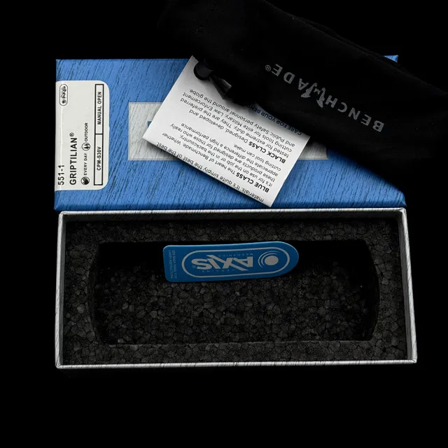 BM 550-1 551-1 Carbon fiber handle Griptilian AXIS Bearing Folding Knife