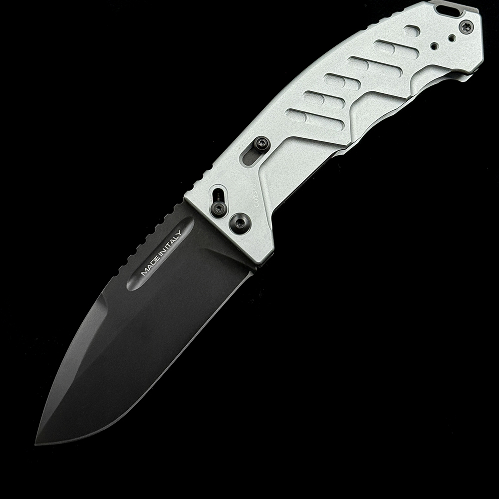 Extrema RAO C Crossbar Lock Folding Knife