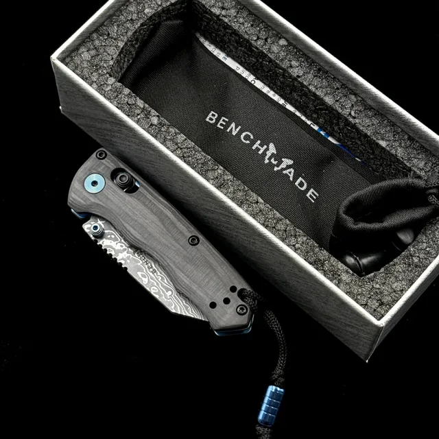 BM 290 Full Immunity AXIS Carbon fiber handle Damascus blade Folding Knife