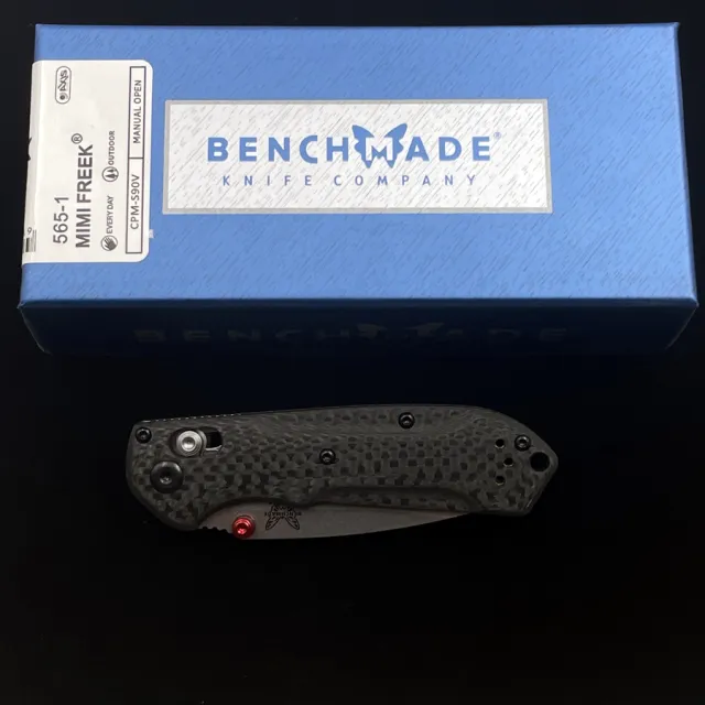 BM Mini 565-1 Freek Carbon Fiber AXIS Folding Knife