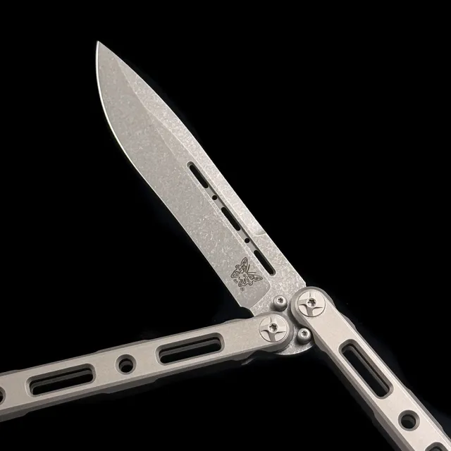 BM85 Titanium integrated handle Bali-Song Swing knife